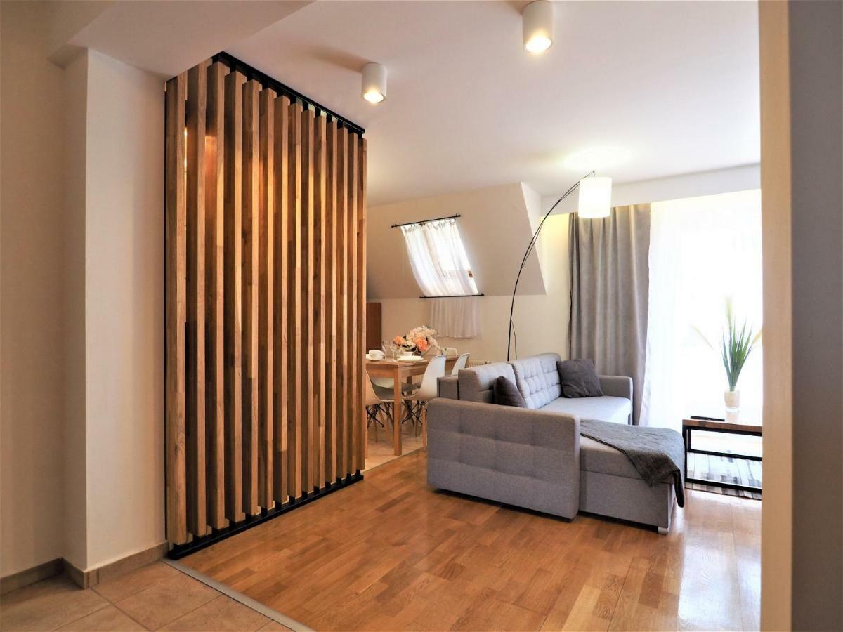 Apartment Vip Centrum2 *